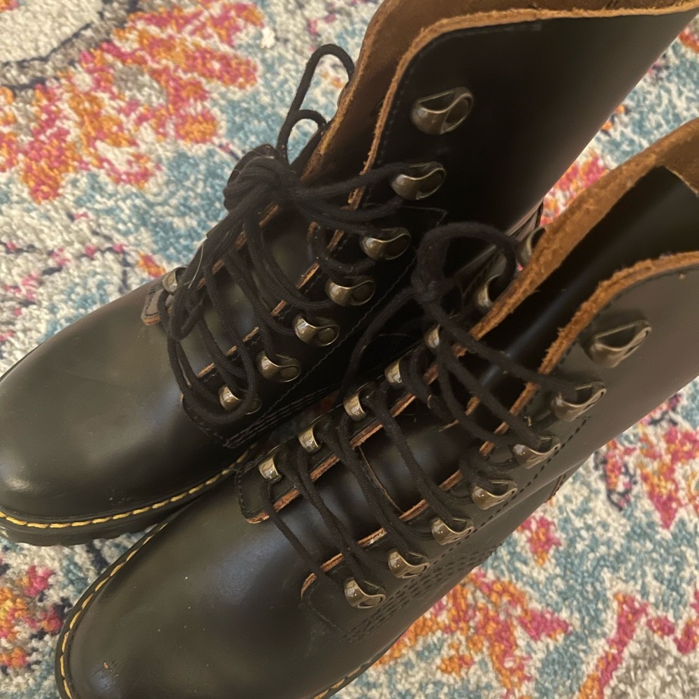 Black Platform Dr Martens Size 7